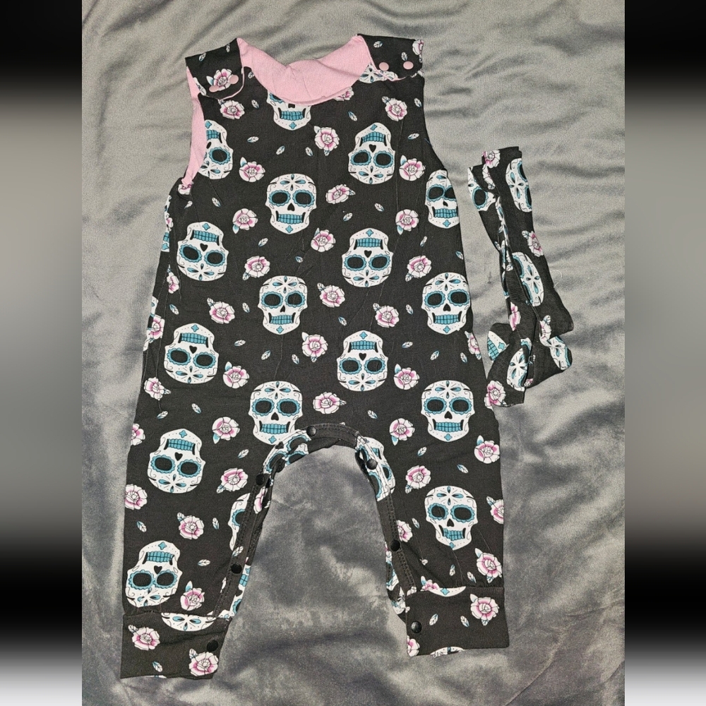 New 3-6 month sugar skull romper